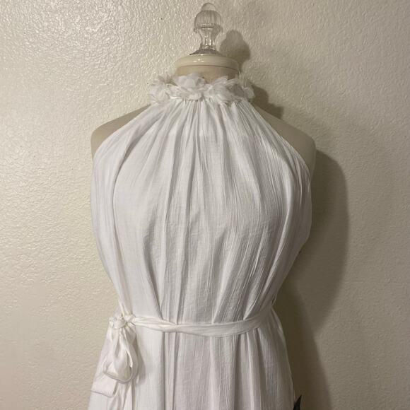 Lulus Angelic Outlook White 3D Floral Shift Halter Midi Dress Size XS NWT - Picture 5 of 7